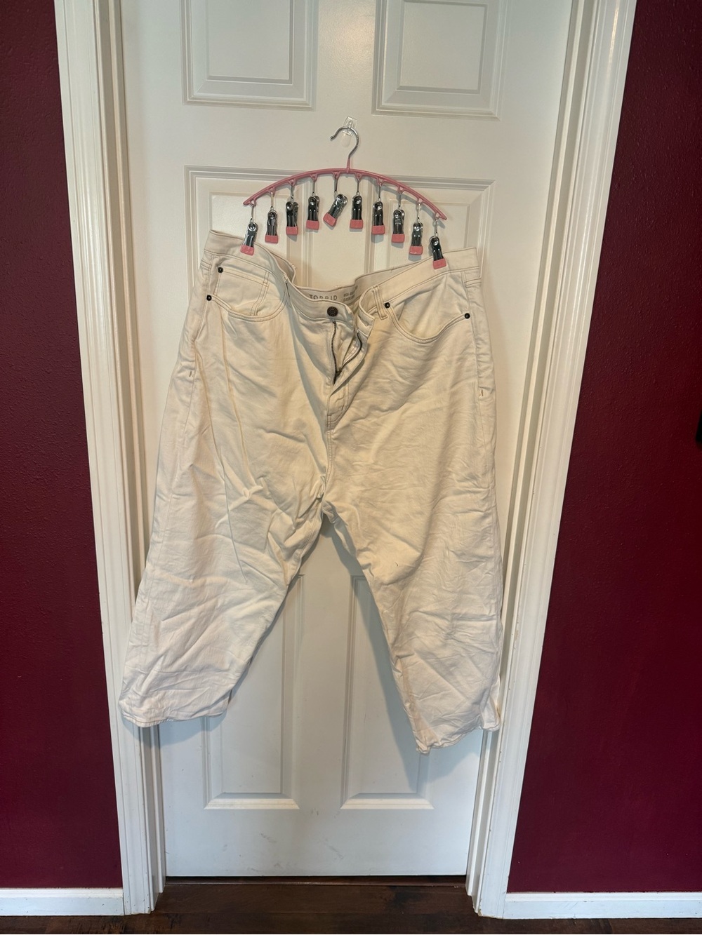 torrid White Cropped Ankle Jeans